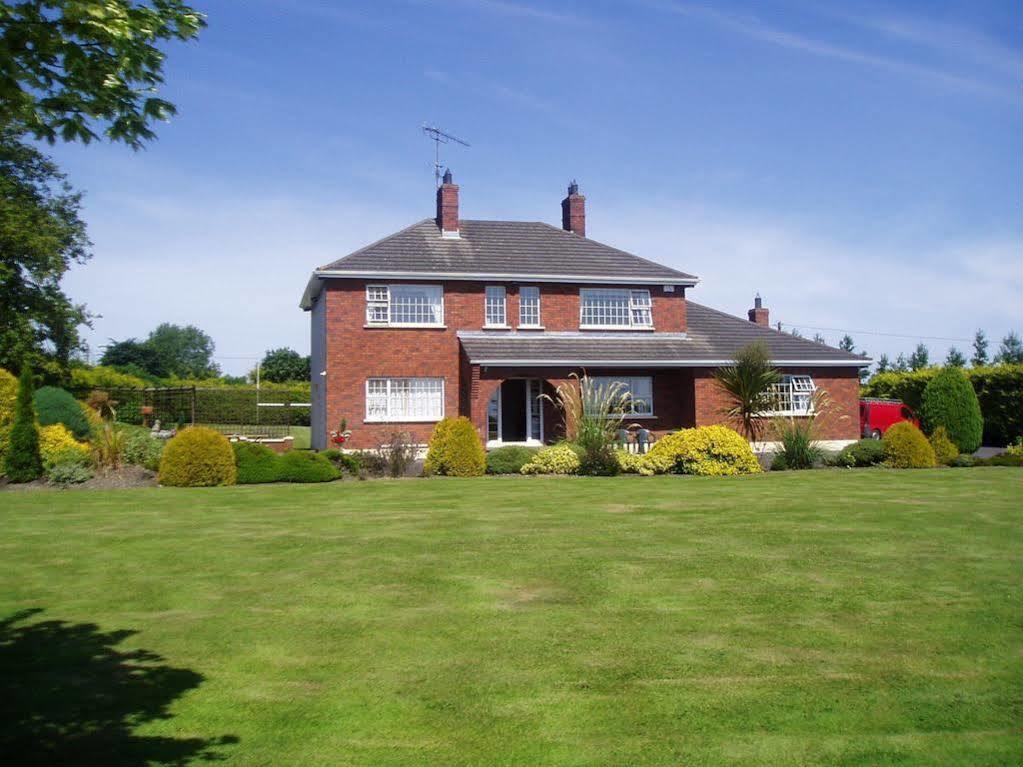 Meadow View B&B Navan Kültér fotó